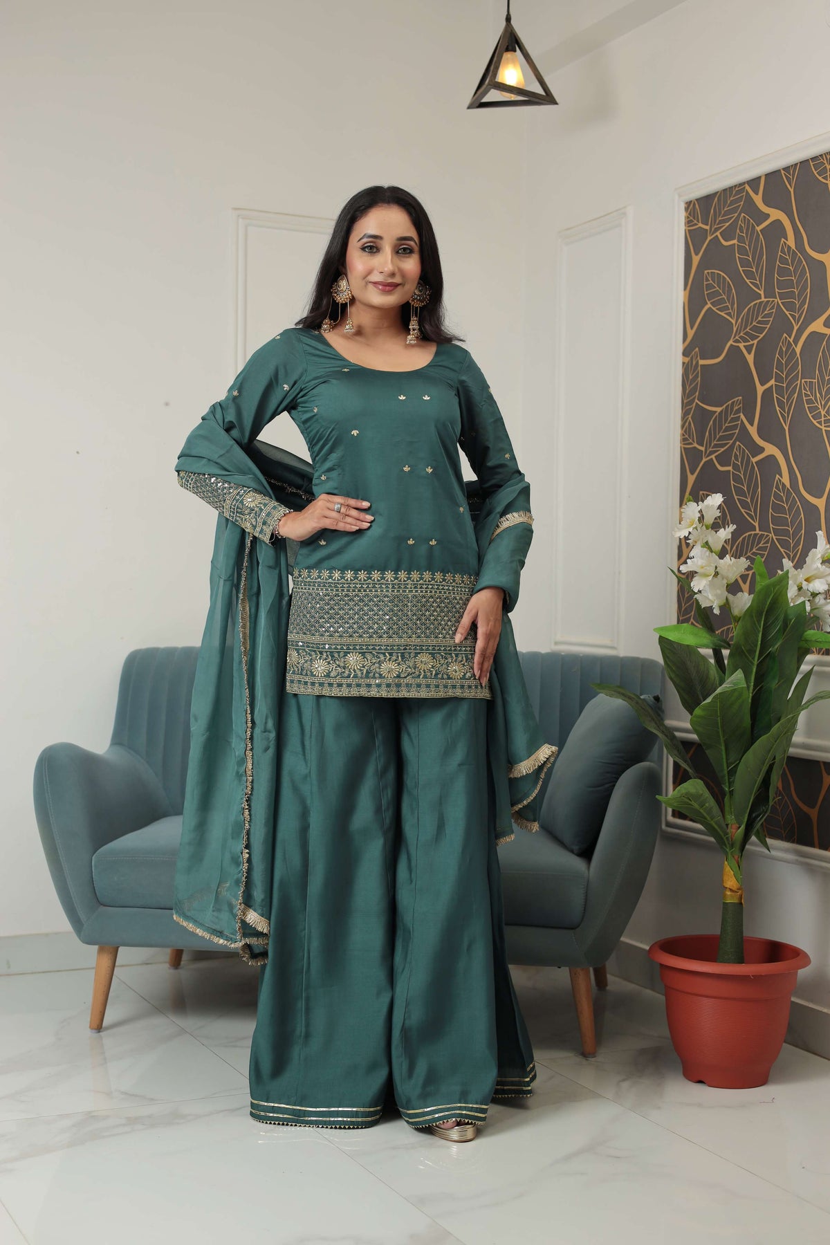 Kanak Gharara Set